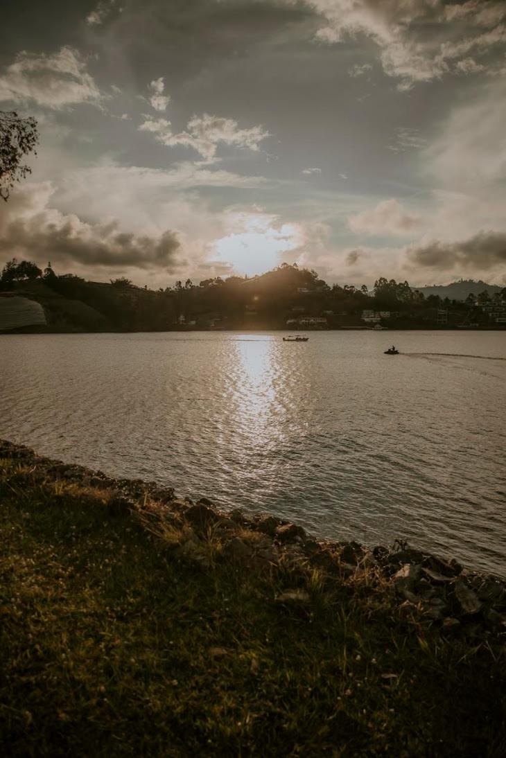 Botanico Hotel Boutique Guatape El Penol  Exteriör bild