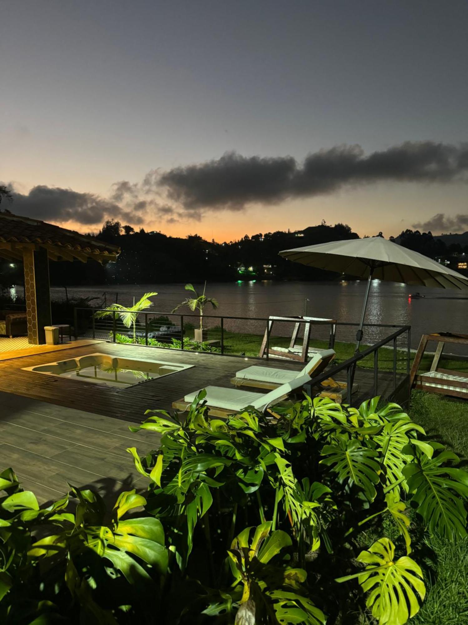 Botanico Hotel Boutique Guatape El Penol  Exteriör bild